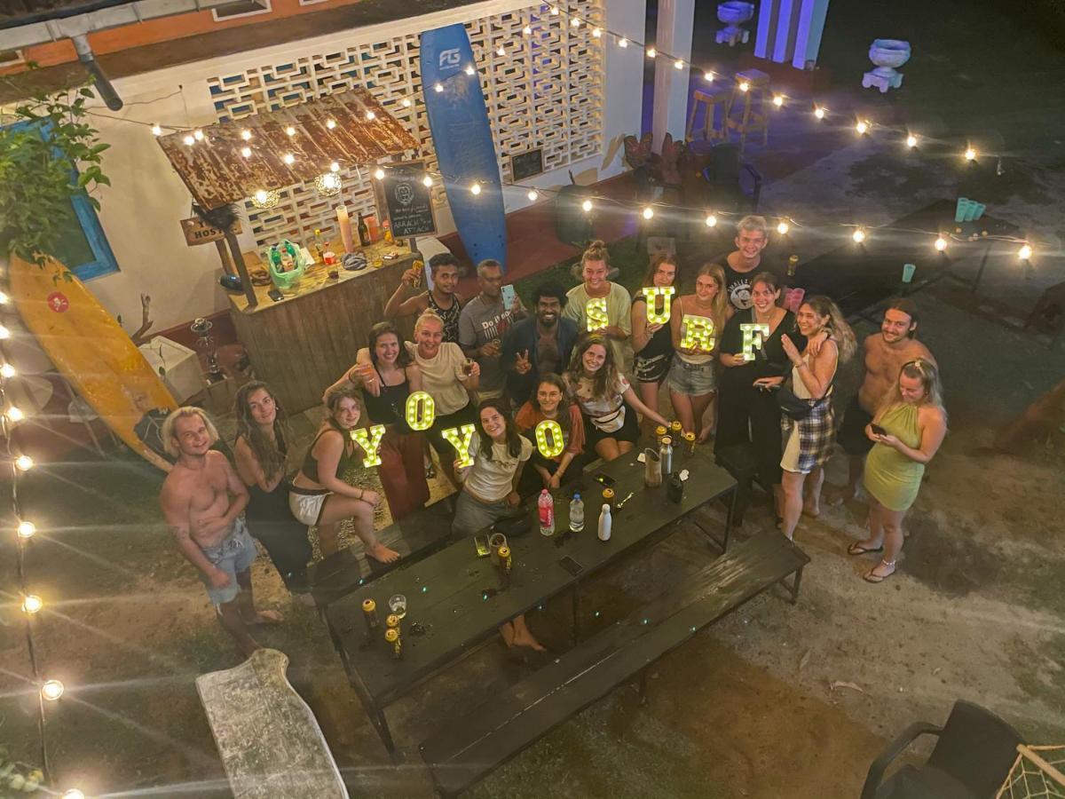 Yoyo Surf Hostel อาฮานกามา ภายนอก รูปภาพ